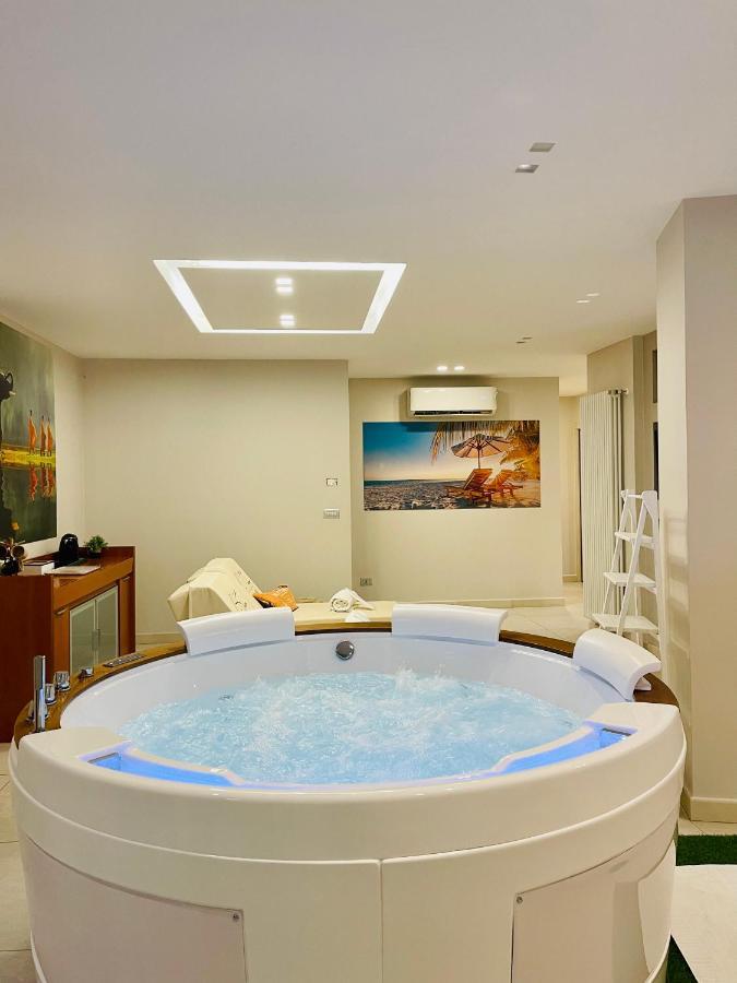 Suite169 In Villa Барі Екстер'єр фото