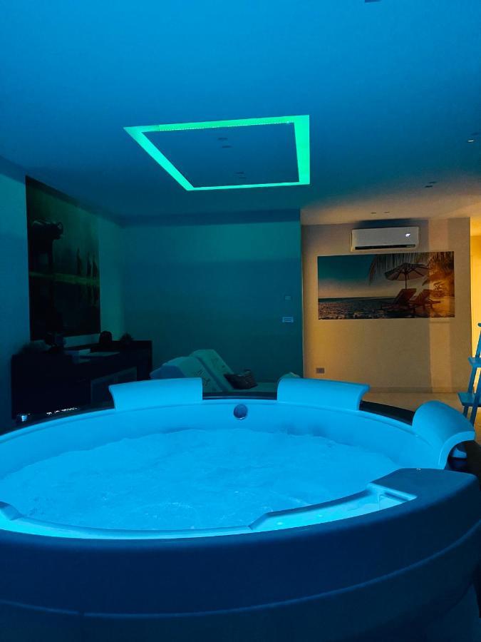 Suite169 In Villa Барі Екстер'єр фото